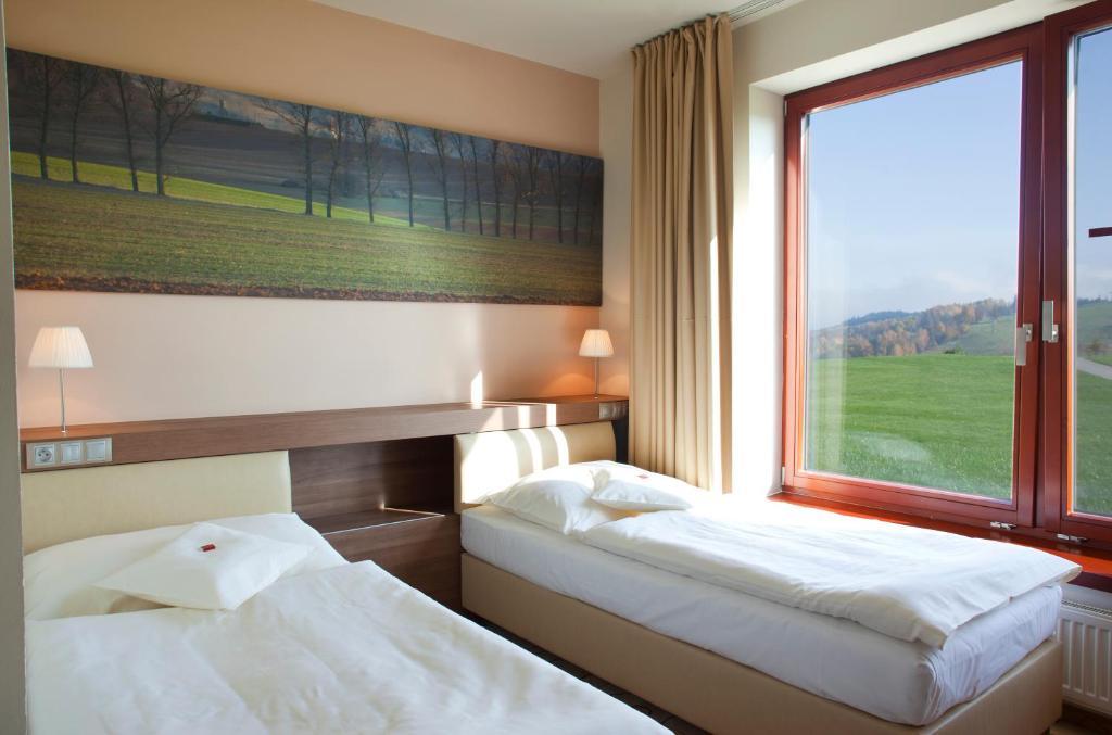 Grund Resort Golf And Ski Mlade Buky Room photo