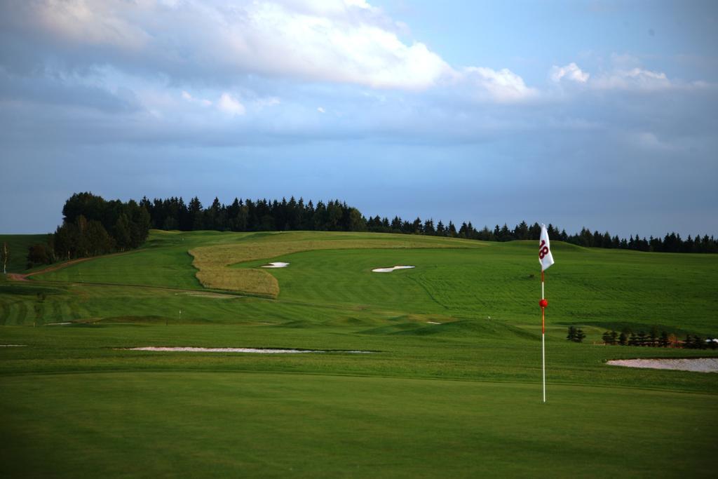 Grund Resort Golf And Ski Mlade Buky Exterior photo